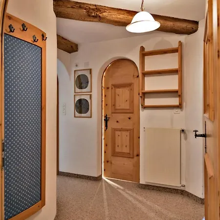 Chesa Grischuna 2pax- Apartamento *