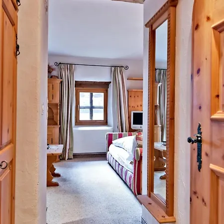 Chesa Grischuna 2pax- Madulain