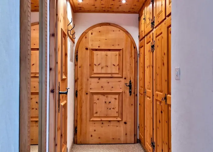 Apartman Chesa Grischuna 2pax- *